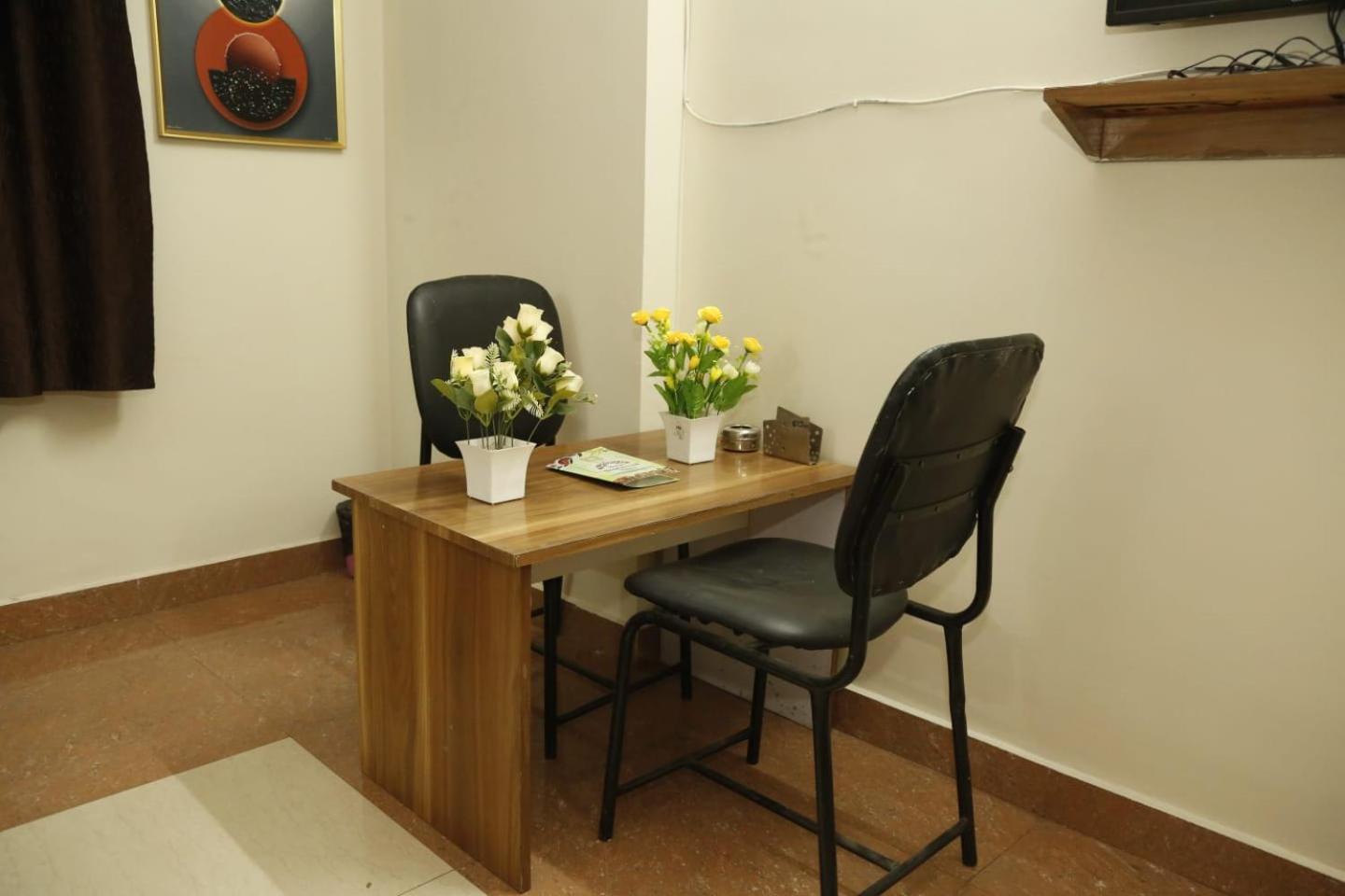 Sandalwood Vibes Bhopal Exterior photo